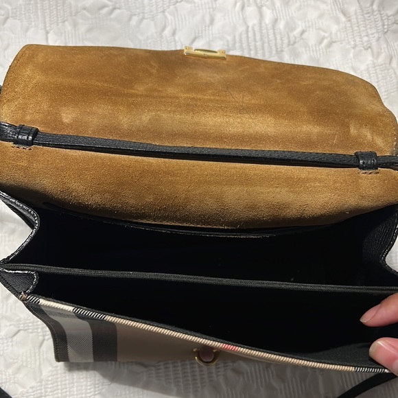 Burberry Crossbody Bag - Picture 2 of 8